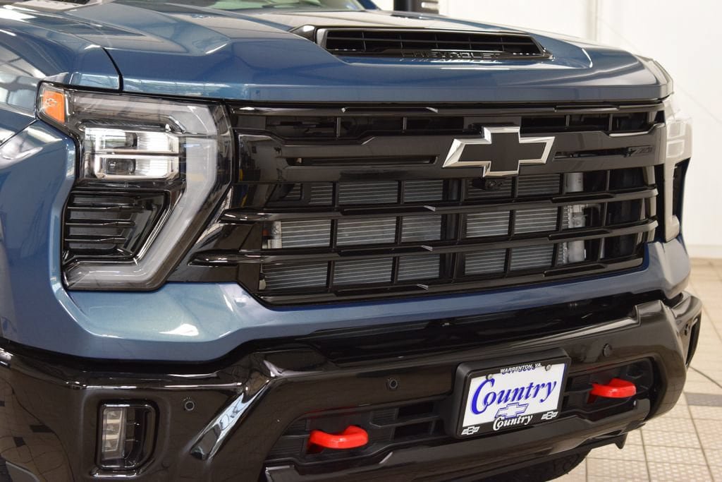 New 2026 Chevrolet Silverado 2500 LTZ w/ LTZ Plus Package AWD/4WD image 13