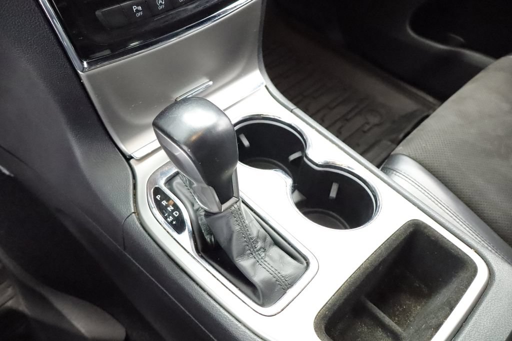 Certified 2021 Jeep Grand Cherokee Laredo X AWD/4WD image 28
