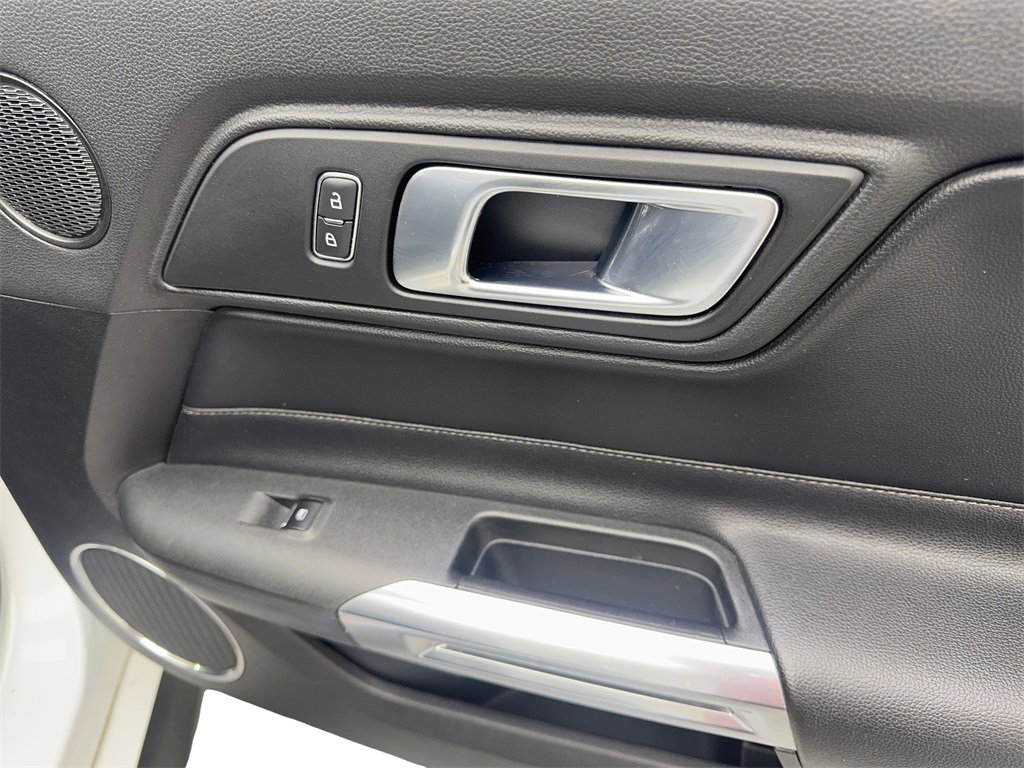 Used 2022 Ford Mustang Premium image 49