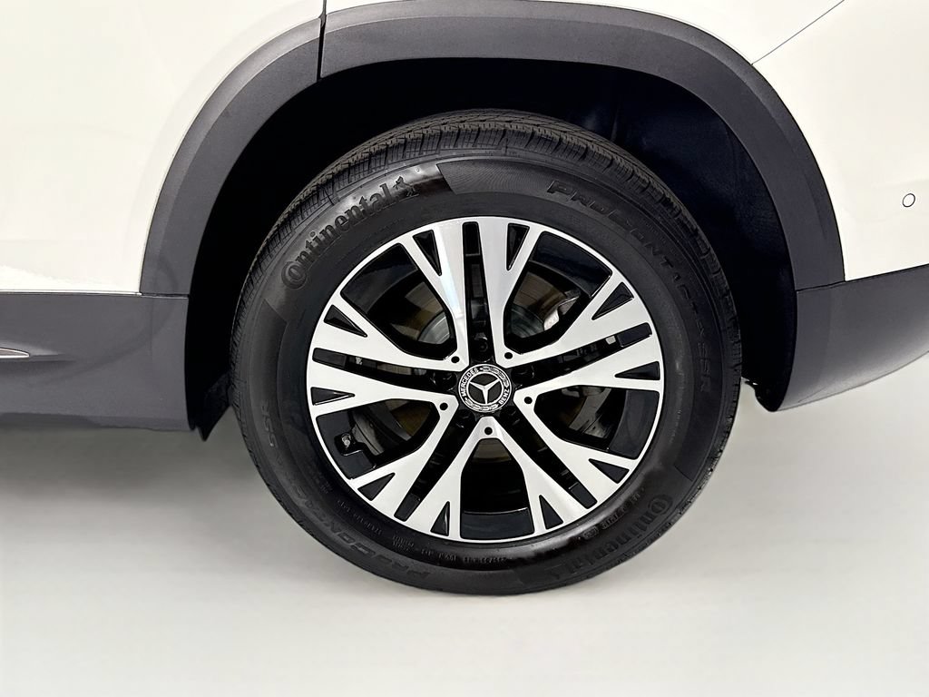 Certified 2025 Mercedes-Benz GLB 250 image 31