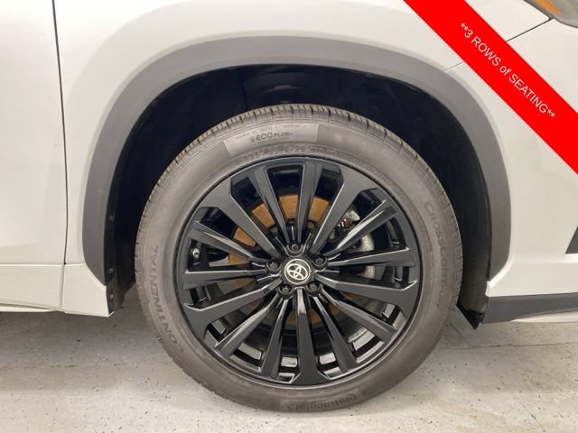Used 2023 Toyota Highlander XSE AWD/4WD image 8