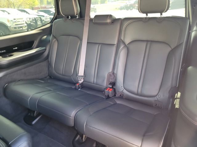 Used 2023 Jeep Grand Wagoneer Series II w/ Quick Order Packagew 28T image 24