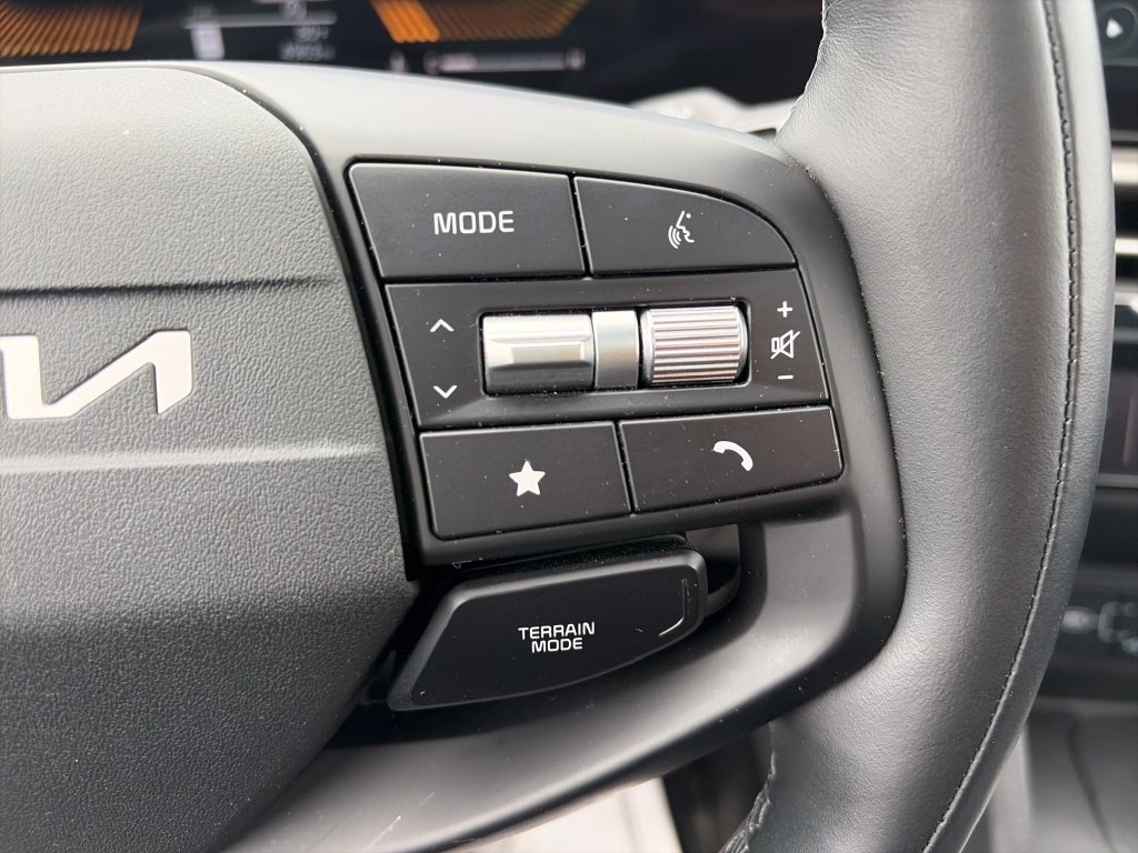 Used 2026 Kia Sportage X-Line w/ X-Line Premium Package AWD/4WD image 17