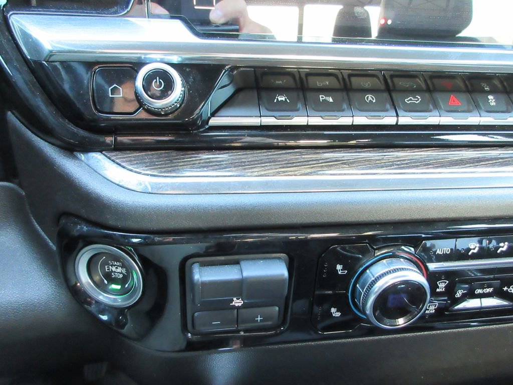 Certified 2024 GMC Sierra 1500 Elevation w/ Elevation Premium Package AWD/4WD image 32