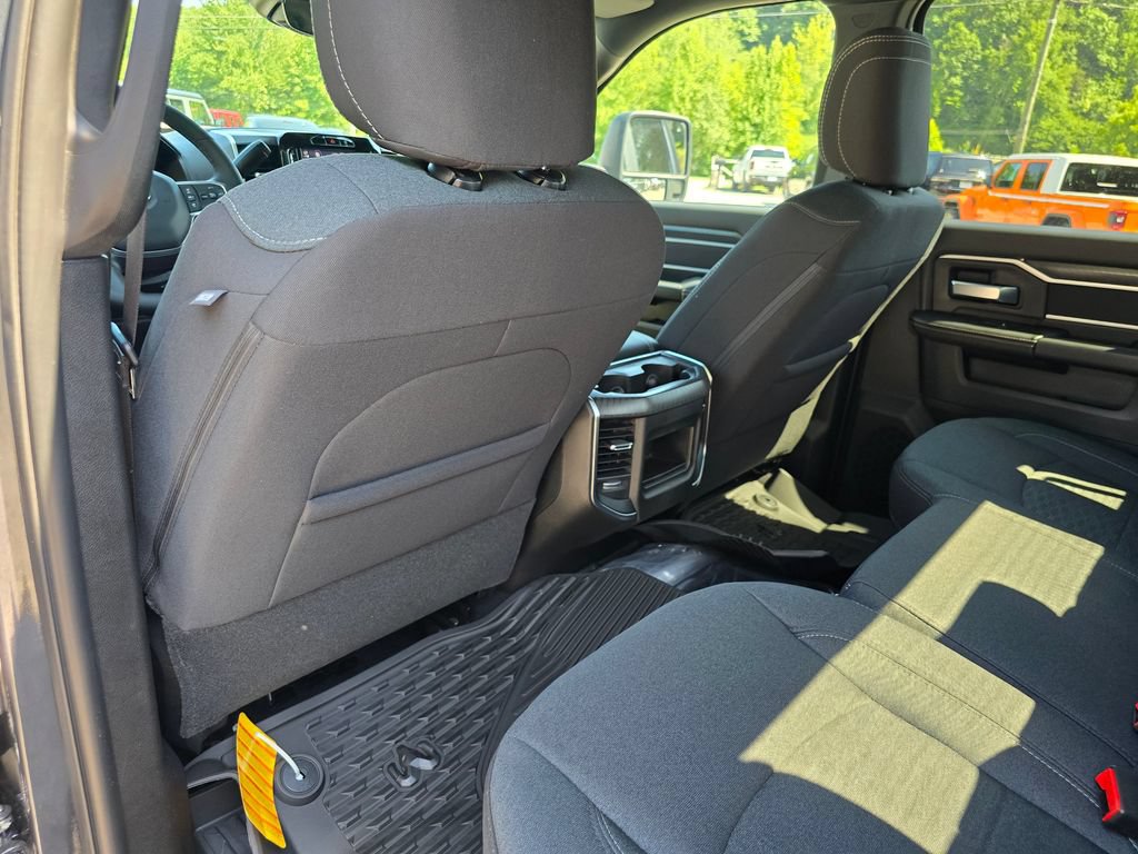 Used 2026 RAM 3500 Big Horn AWD/4WD image 25