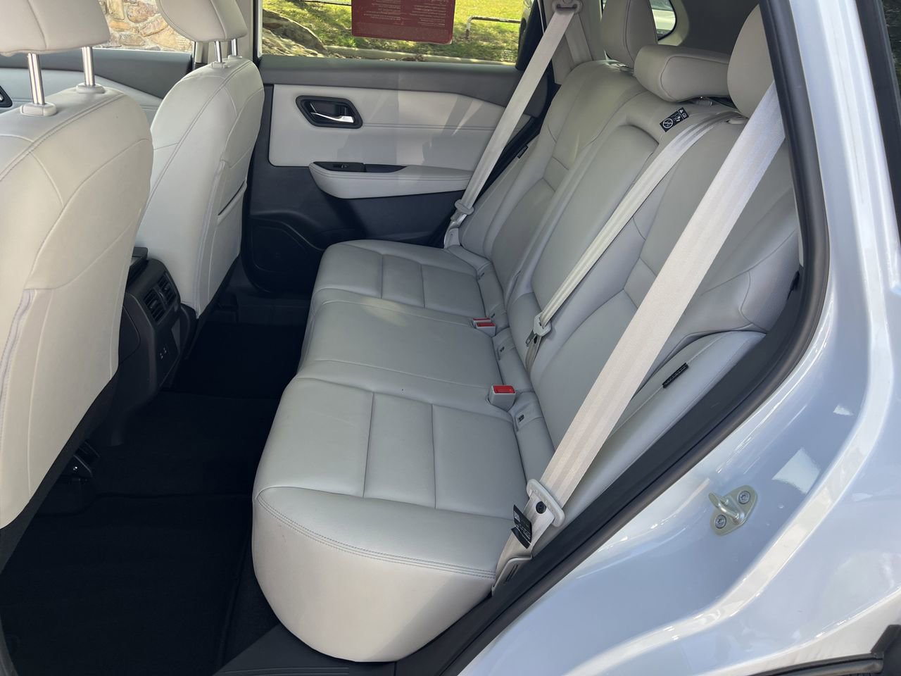 Certified 2025 Nissan Rogue SL FWD image 22