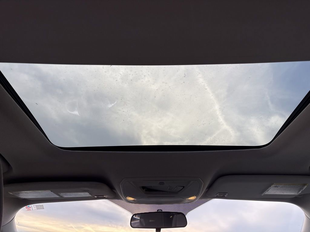 Used 2016 Ford Escape SE w/ SE Cold Weather Package image 5