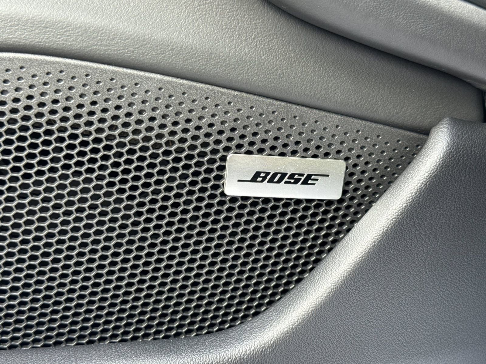 New 2026 Porsche Taycan GTS image 19