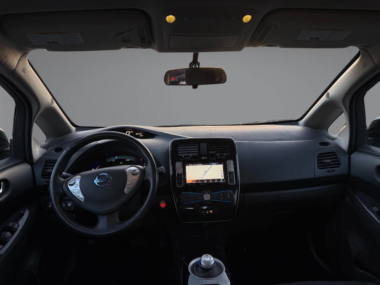 Used 2017 Nissan Leaf SV image 28