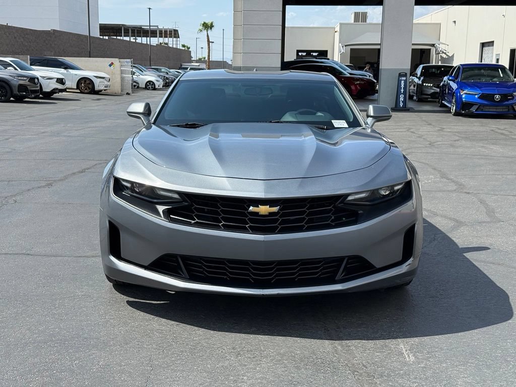 Used 2019 Chevrolet Camaro LT RWD image 9