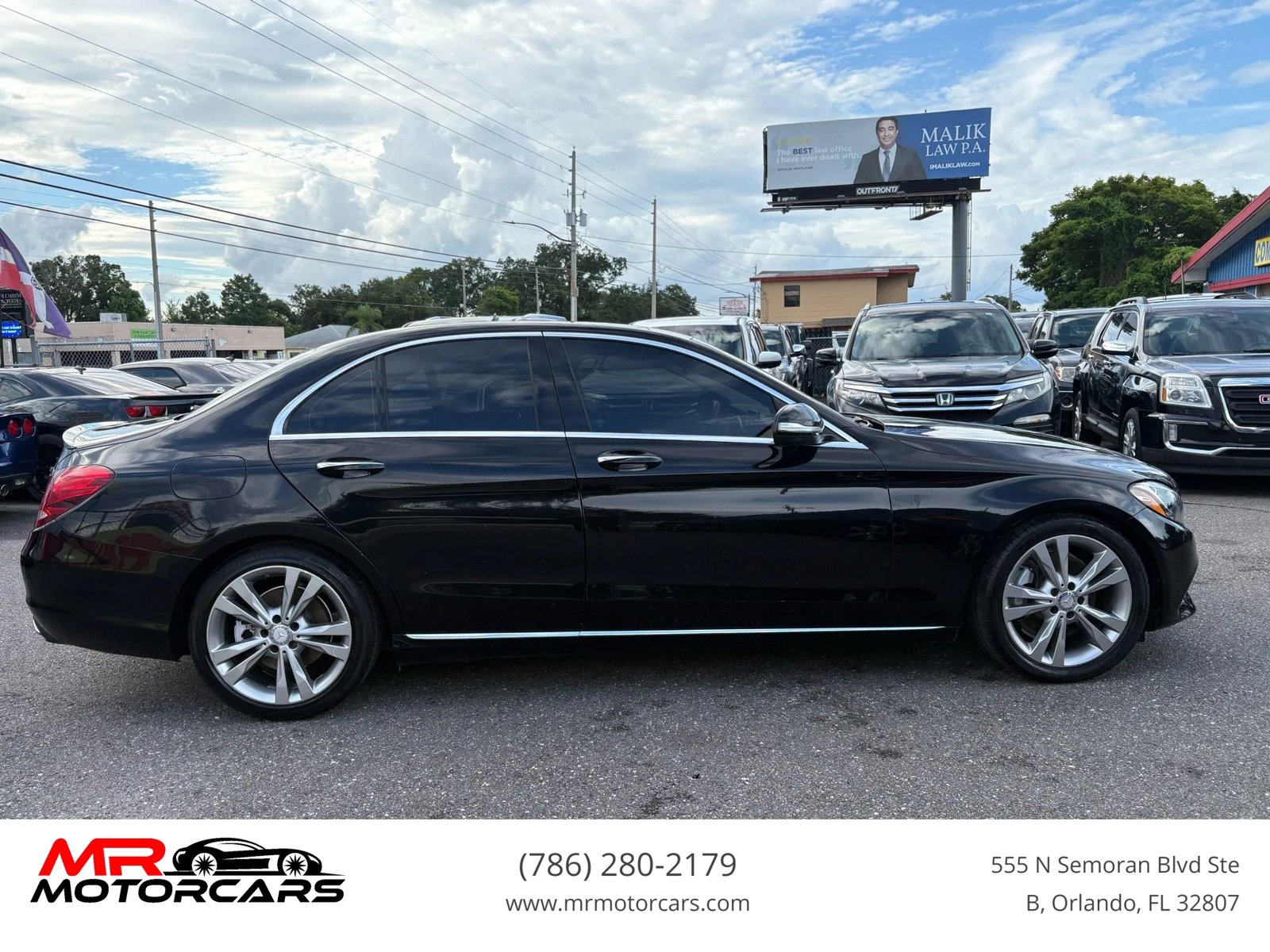 Used 2015 Mercedes-Benz C 300 Sedan image 4