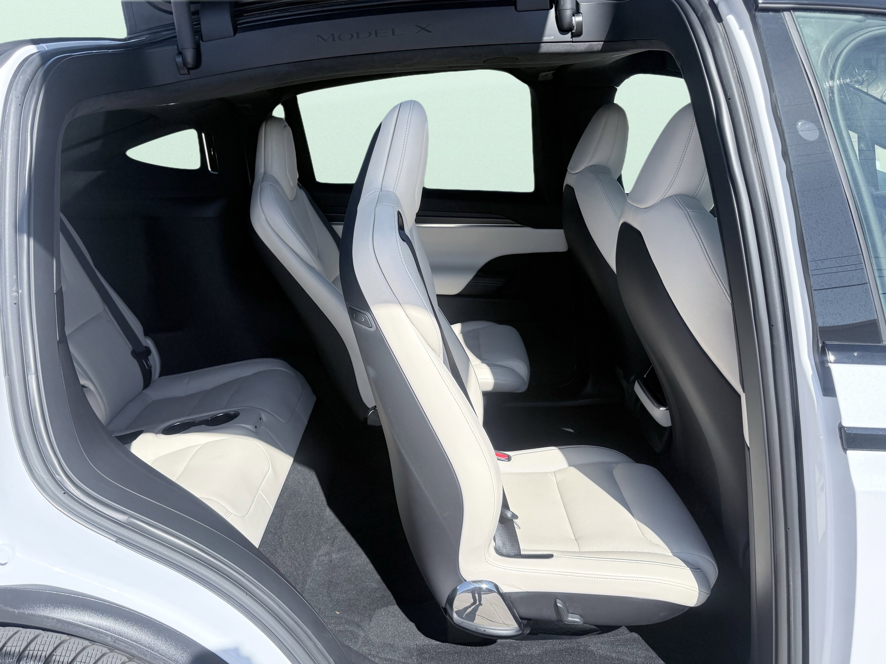 Used 2022 Tesla Model X Plaid image 54