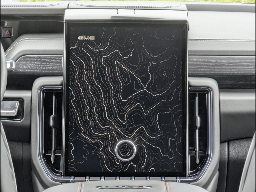 New 2026 GMC Yukon AT4 Ultimate w/ LPO, Floor Liner Package AWD/4WD image 27