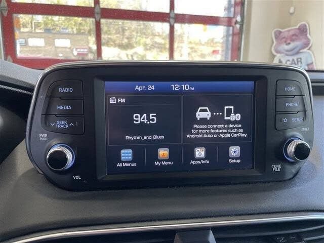 Used 2019 Hyundai Santa Fe SE AWD/4WD image 17