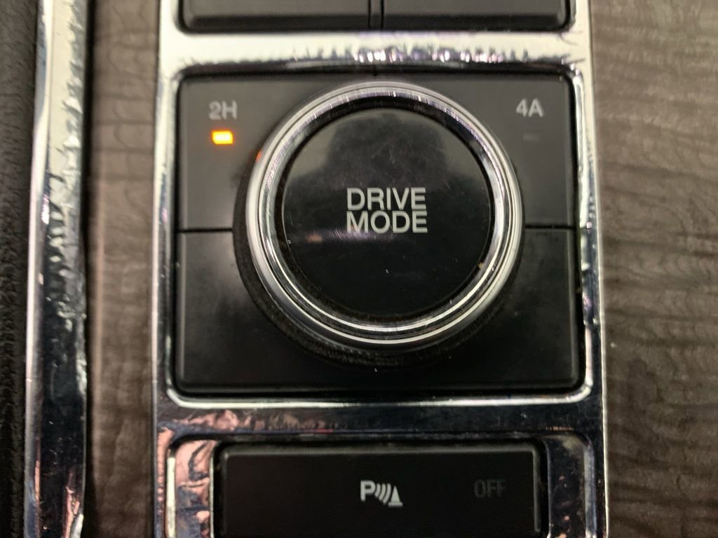 Used 2020 Ford Expedition Max Limited AWD/4WD image 30