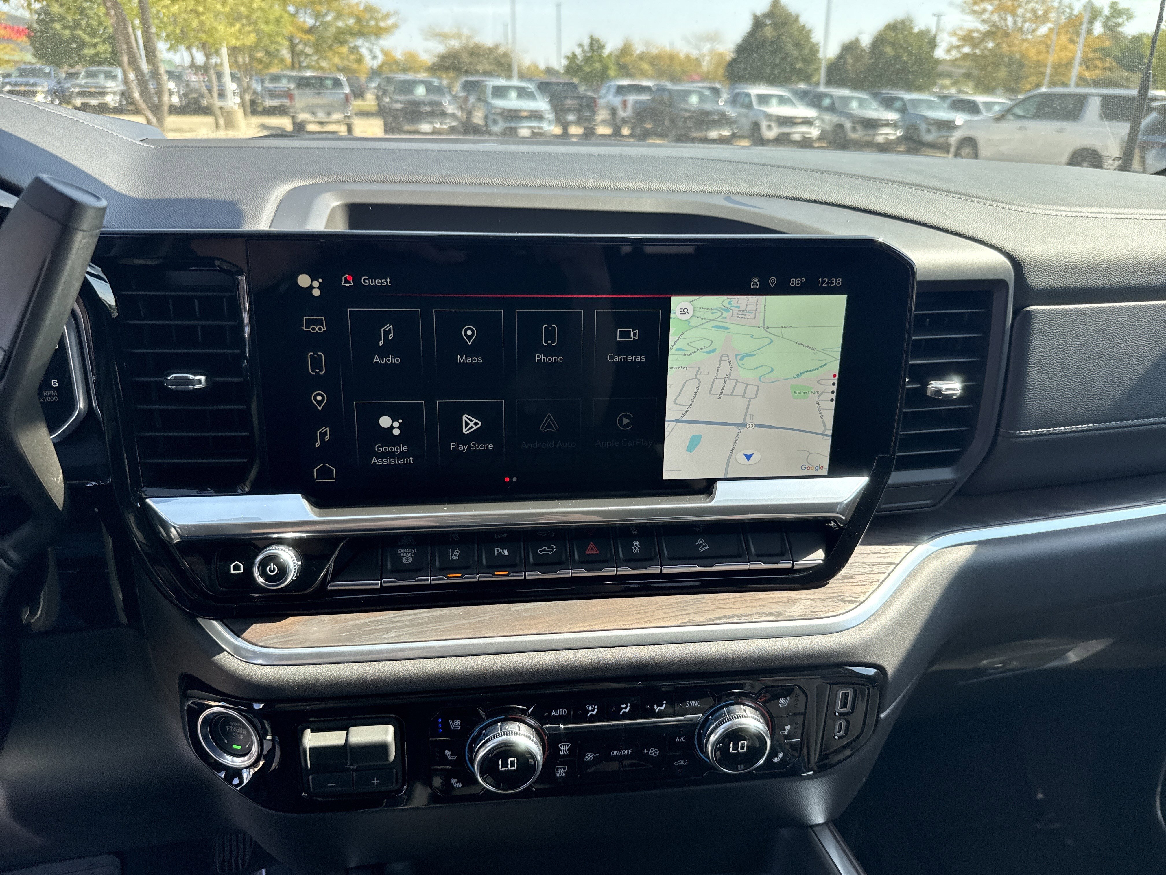 New 2026 GMC Sierra 2500 SLT w/ SLT Premium Package image 18