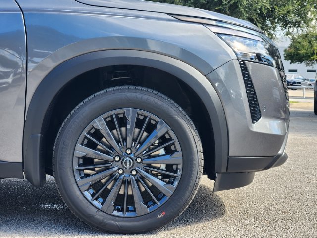 New 2026 Nissan Pathfinder SL w/ SL Premium Package FWD image 8