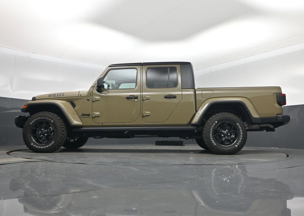 Used 2025 Jeep Gladiator Willys image 15
