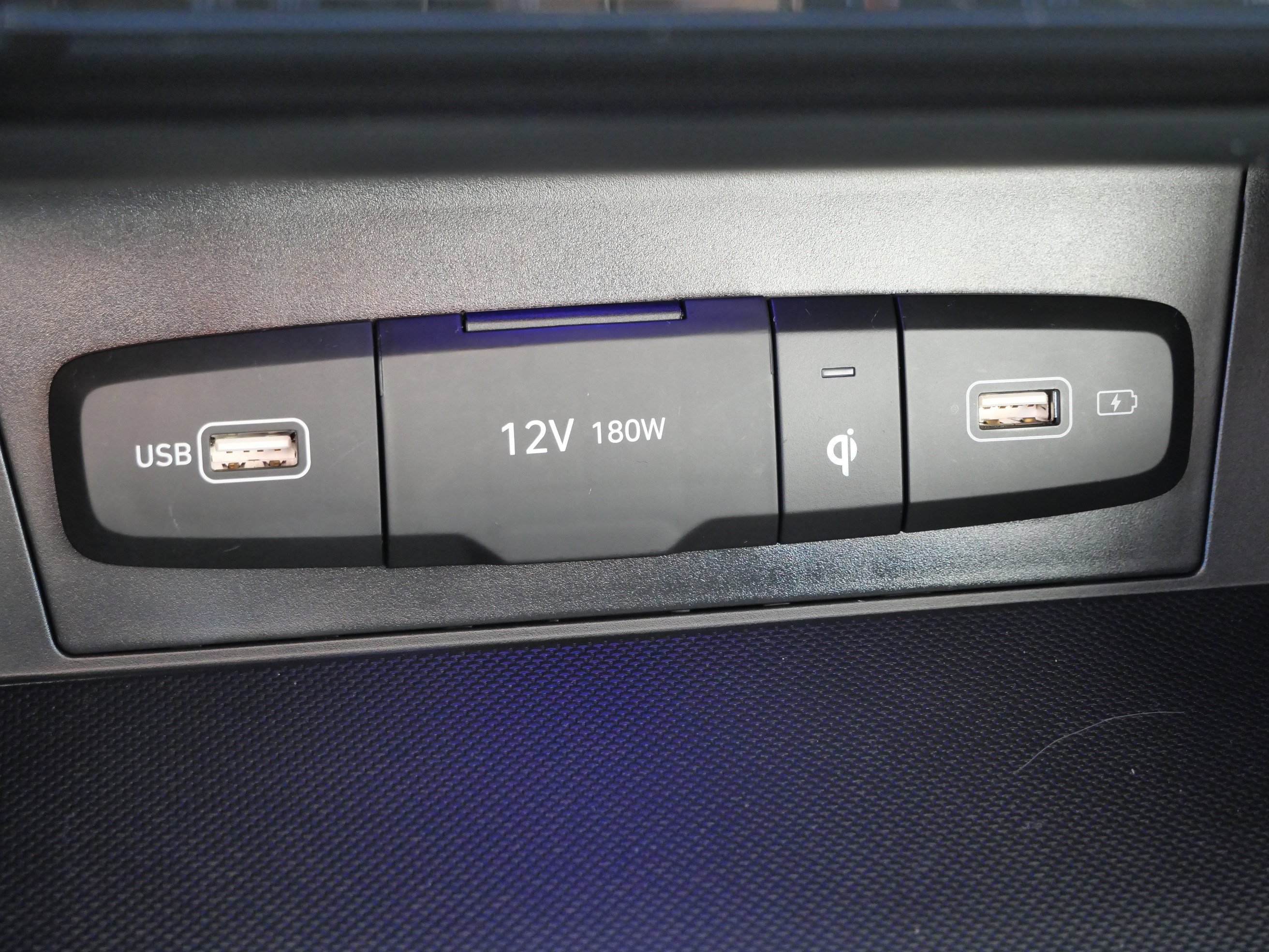 Certified 2023 Hyundai Tucson Limited image 29