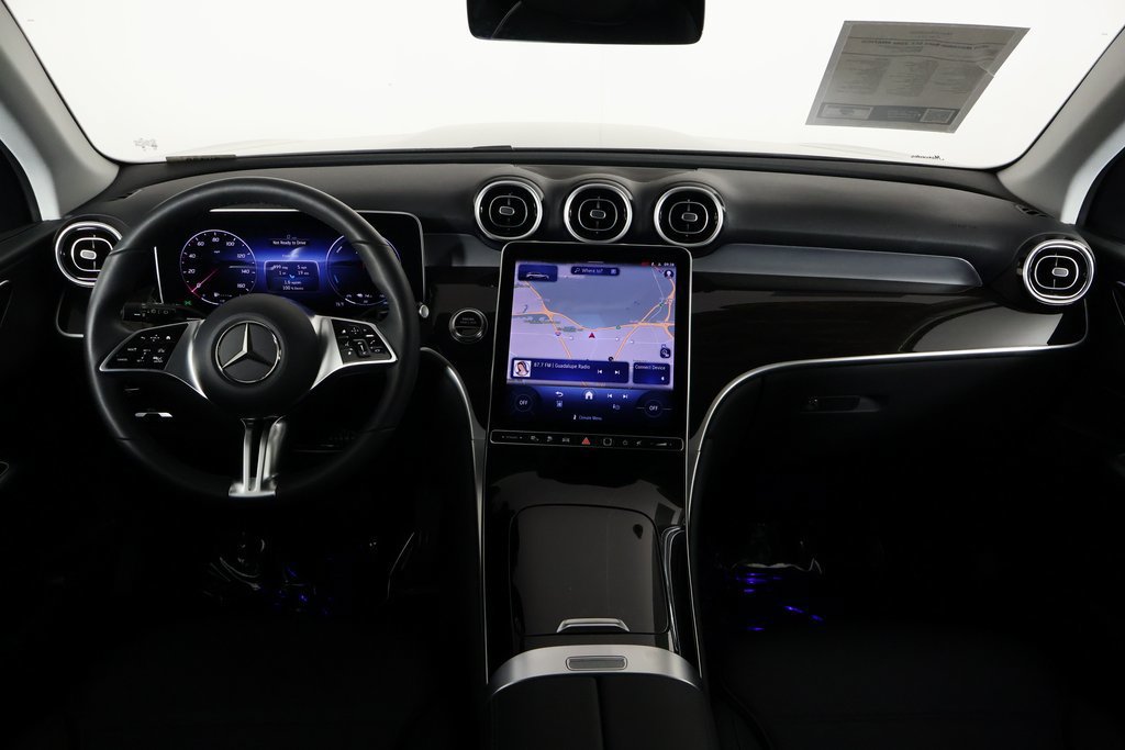 Certified 2025 Mercedes-Benz GLC 350e 4MATIC w/ Driver Assistance Package image 8