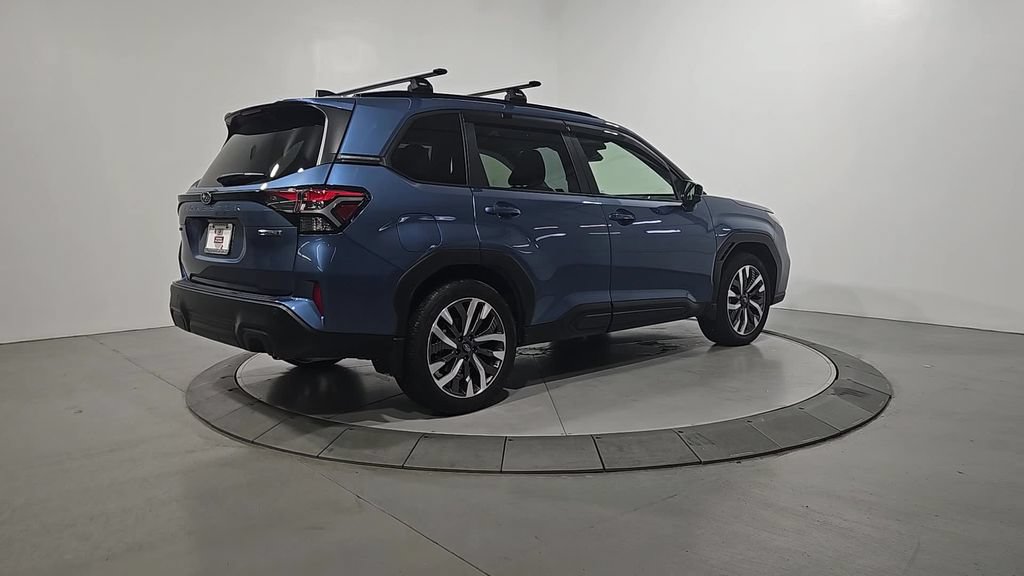 Certified 2025 Subaru Forester Touring AWD/4WD image 6