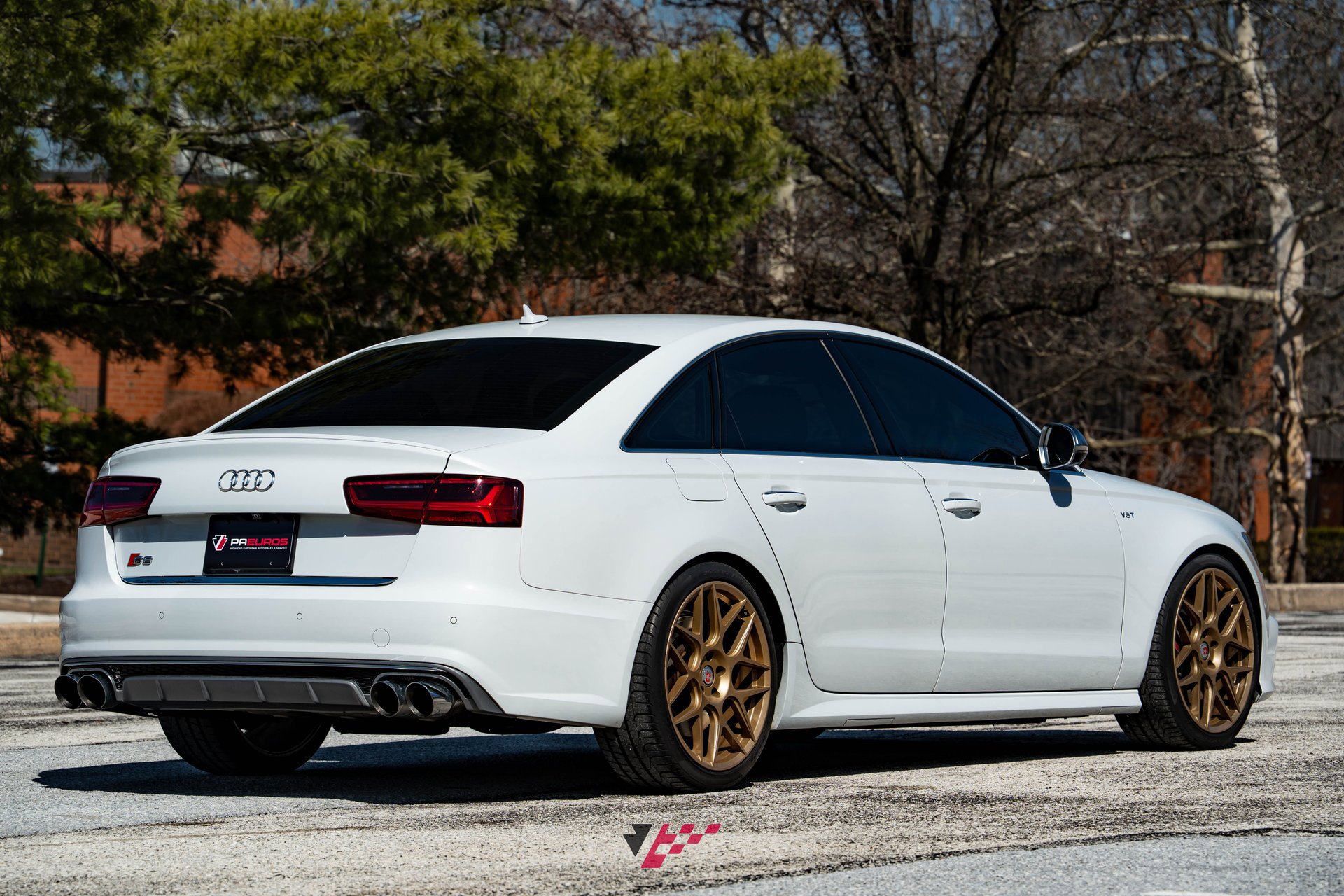 Used 2016 Audi S6 Prestige w/ Prestige Package image 25