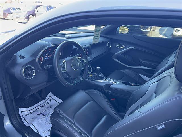 Used 2024 Chevrolet Camaro LT RWD image 14