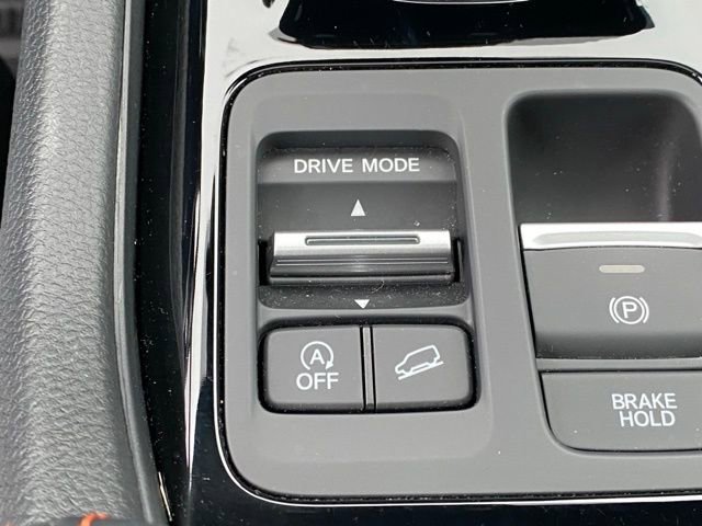 Certified 2025 Honda Pilot TrailSport image 23