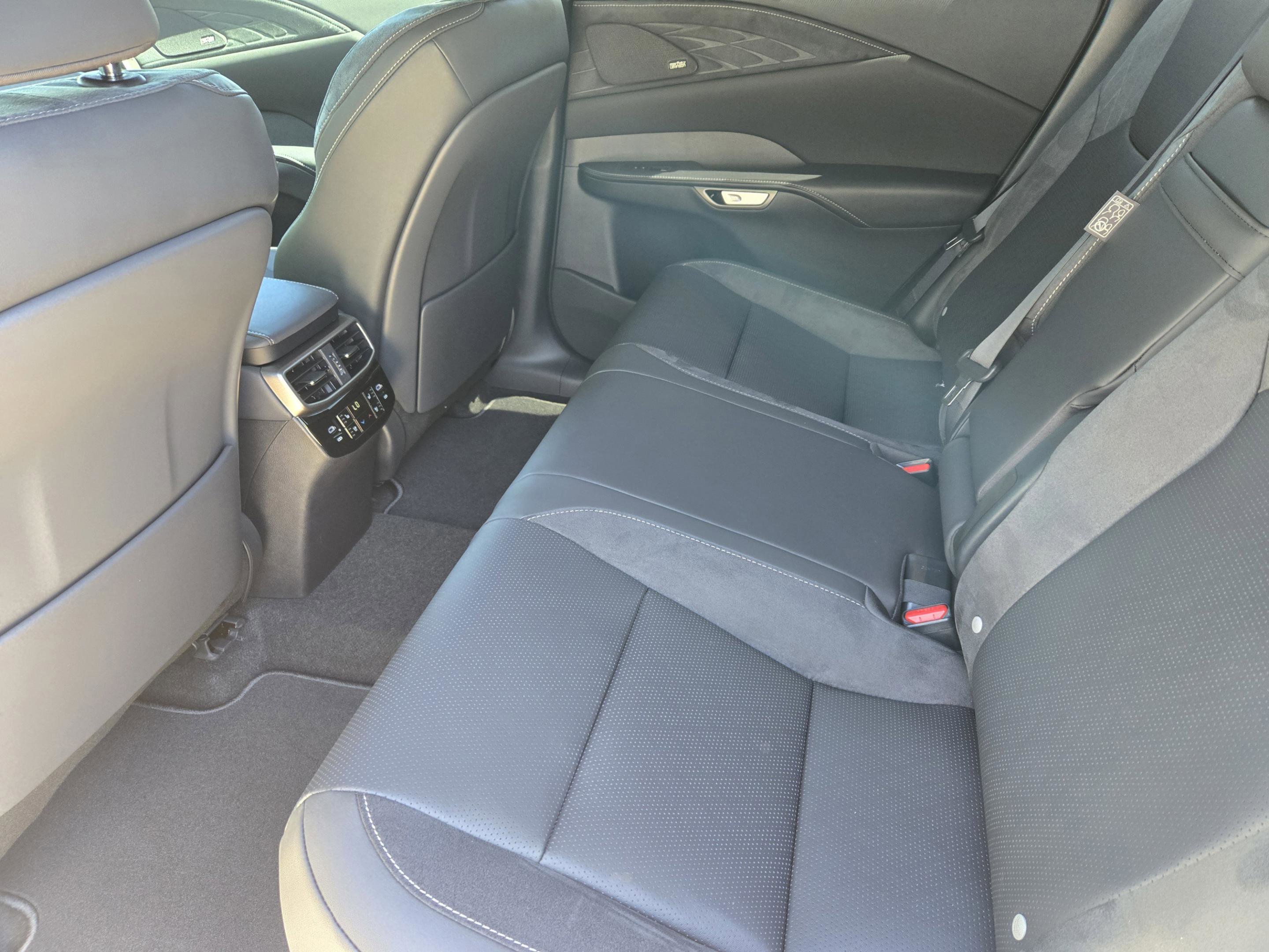 New 2026 Lexus RX 350 image 16