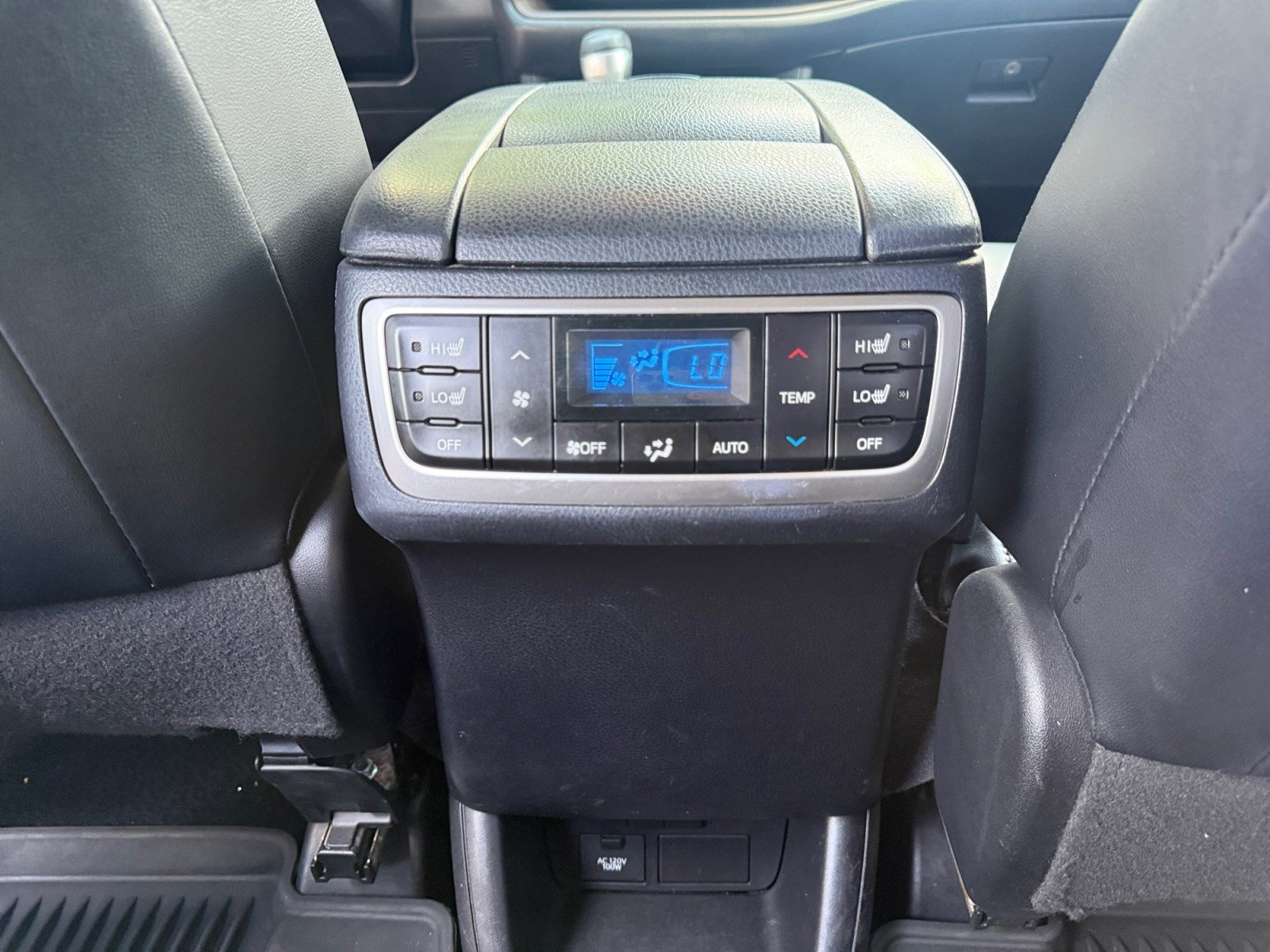 Used 2018 Toyota Highlander Limited Platinum AWD/4WD image 30