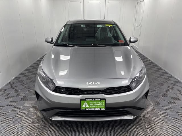 Used 2023 Kia Forte LXS FWD image 2