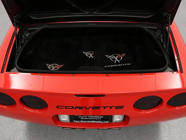 Used 1999 Chevrolet Corvette Convertible w/ Memory Pkg image 24