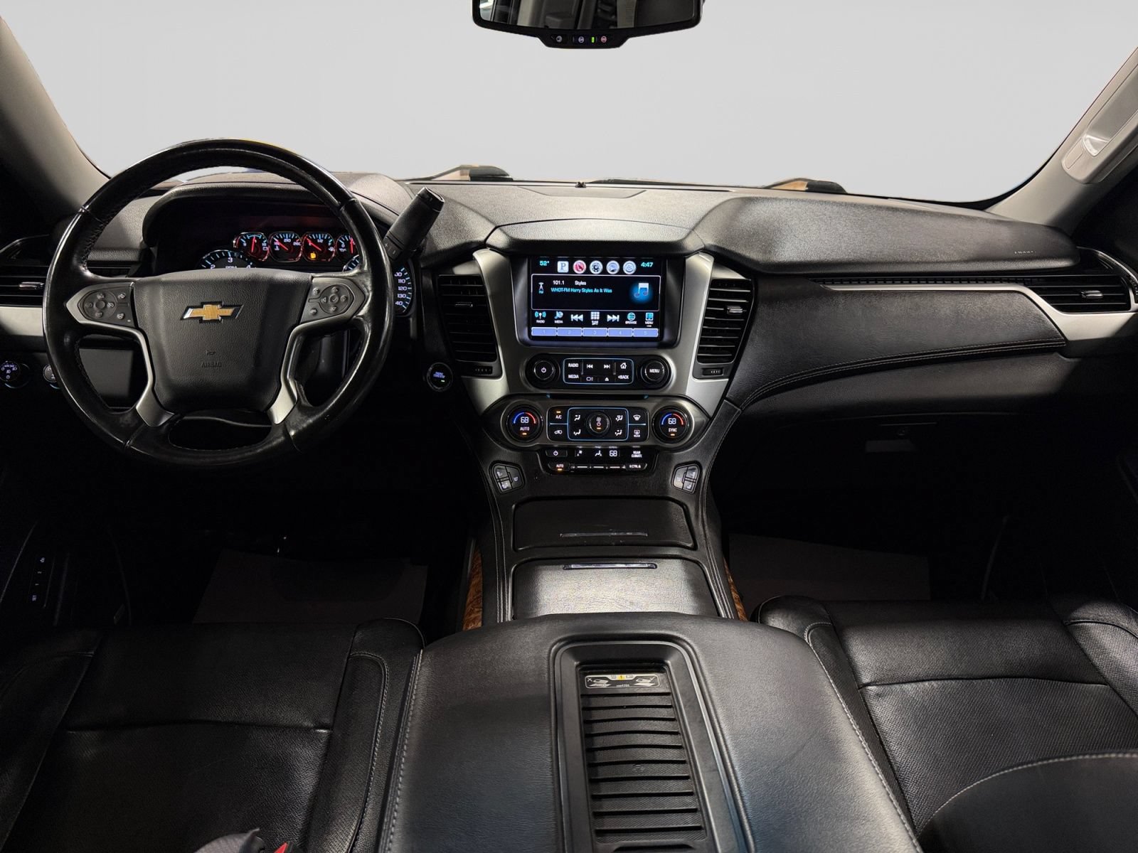 Used 2016 Chevrolet Tahoe LTZ AWD/4WD image 17