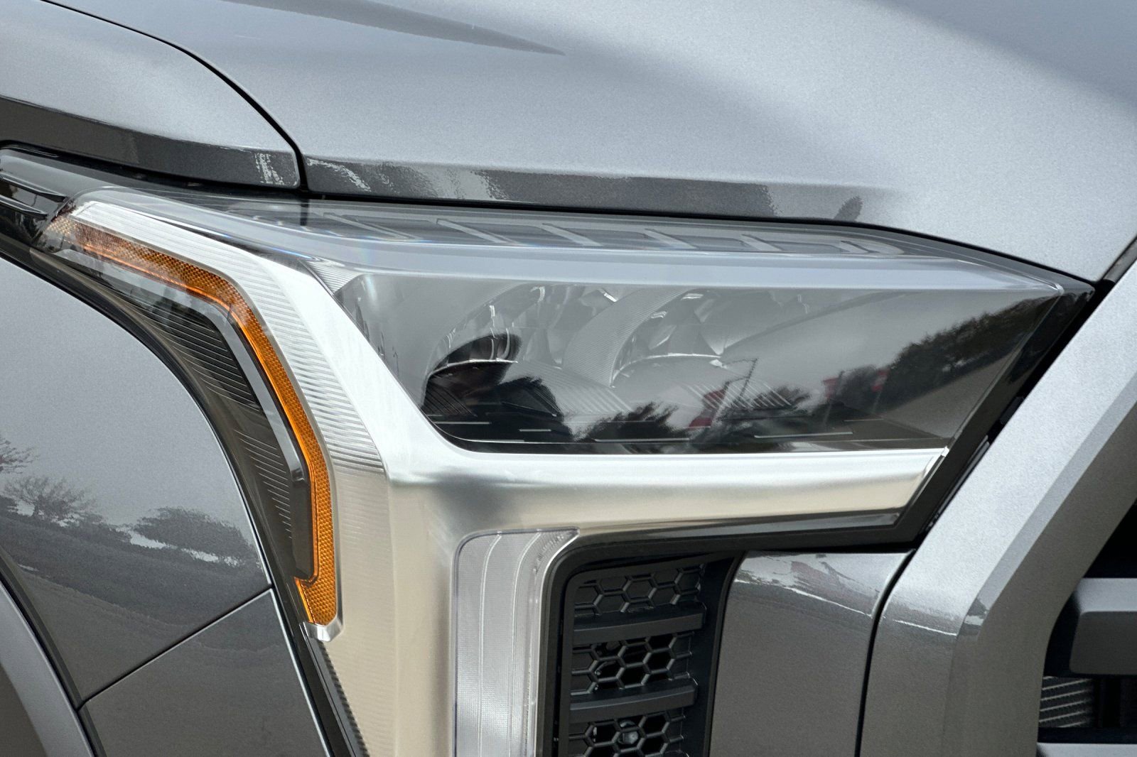 New 2026 Toyota Tundra SR5 AWD/4WD image 30