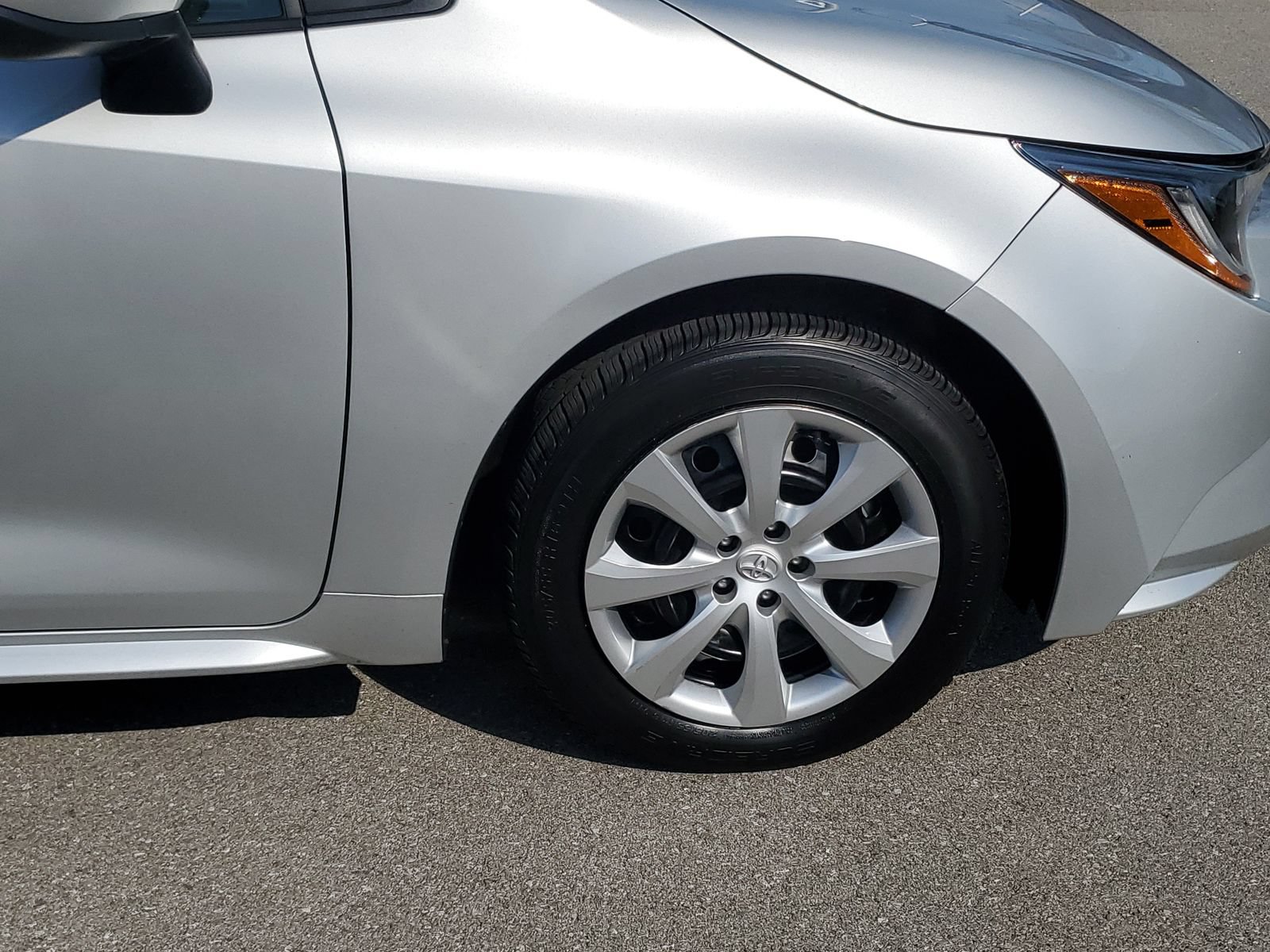 Certified 2024 Toyota Corolla LE FWD image 6
