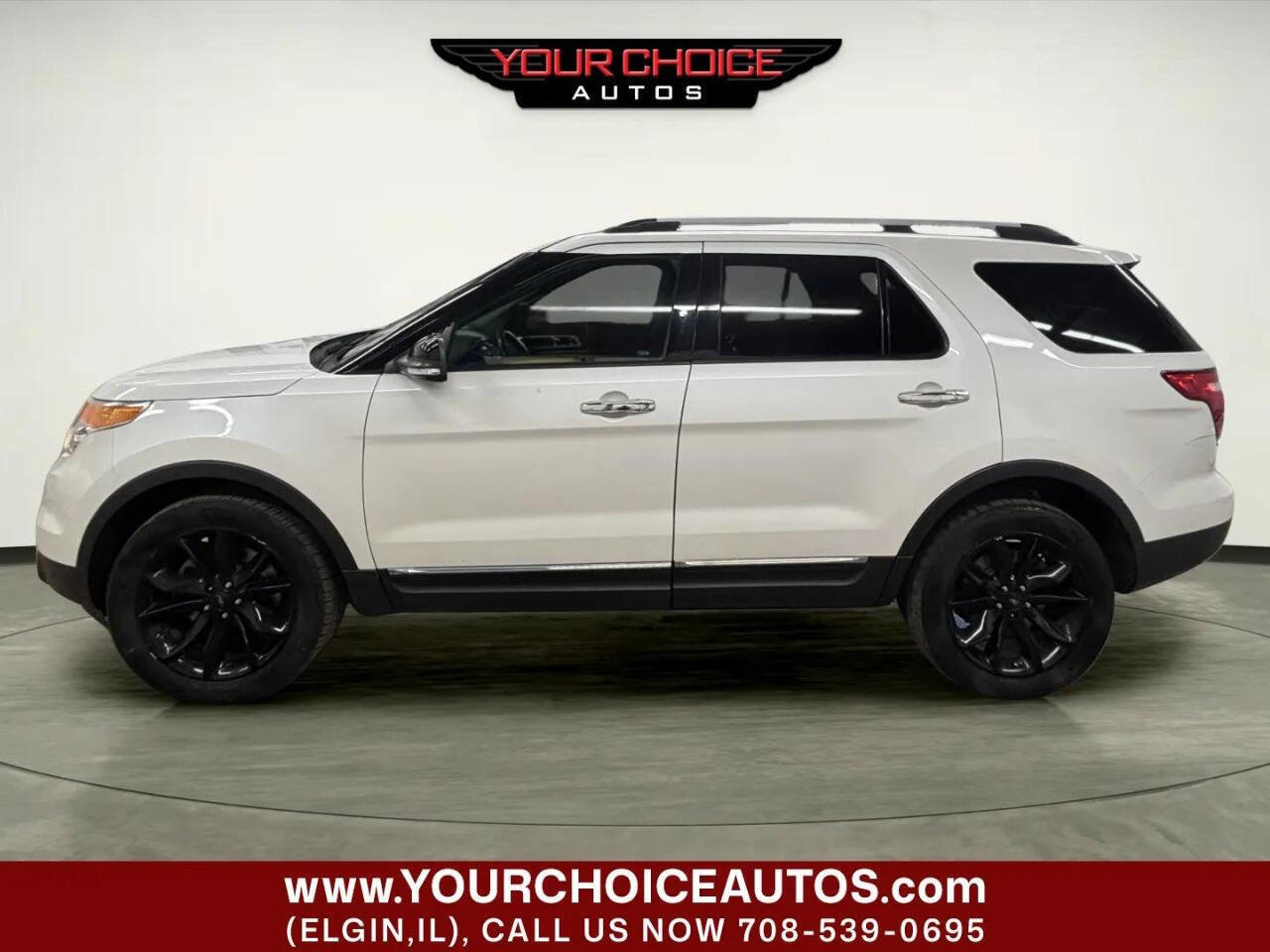 Used 2015 Ford Explorer XLT w/ Equipment Group 202B AWD/4WD image 2