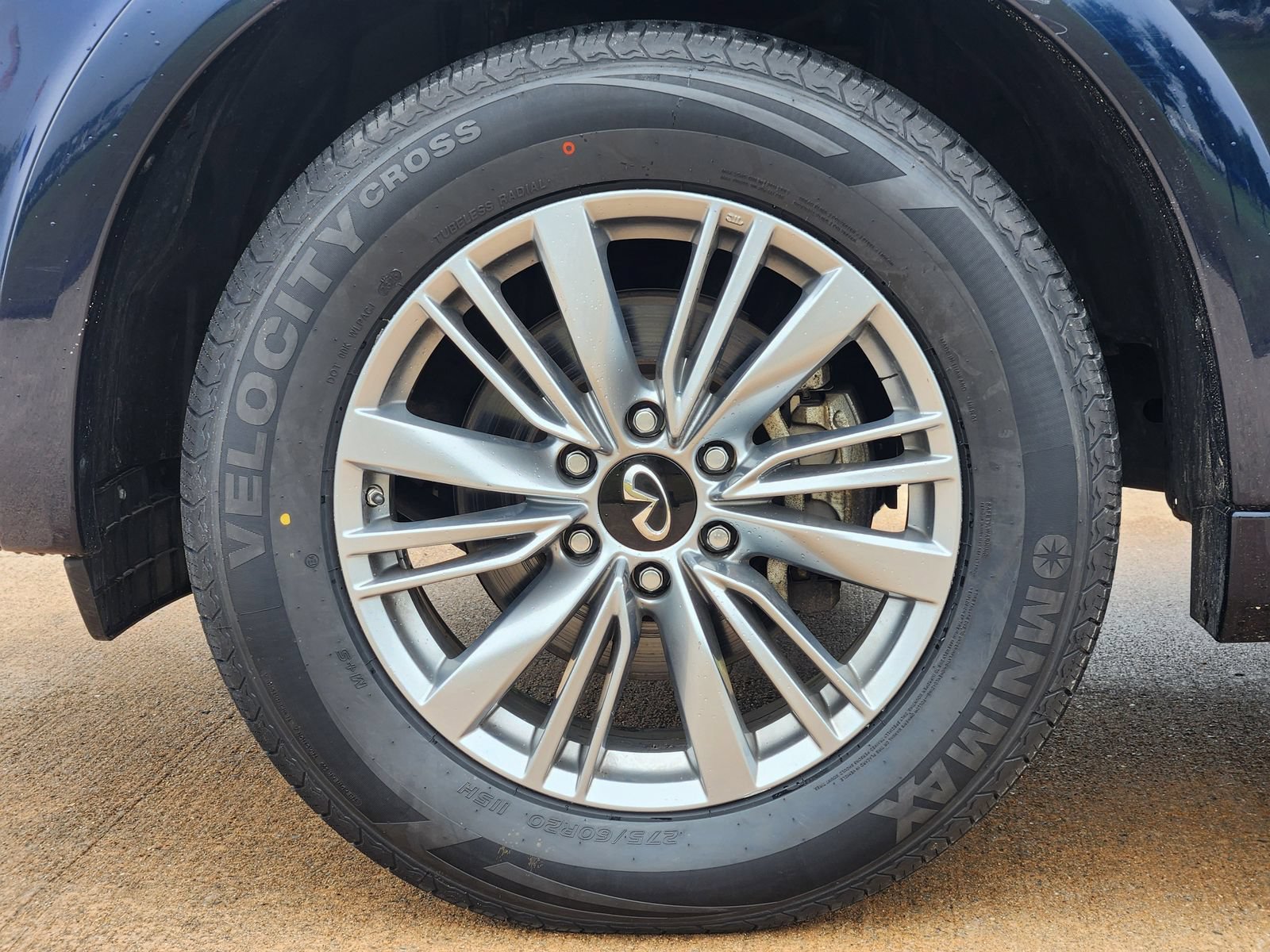 Used 2024 INFINITI QX80 Luxe RWD image 14