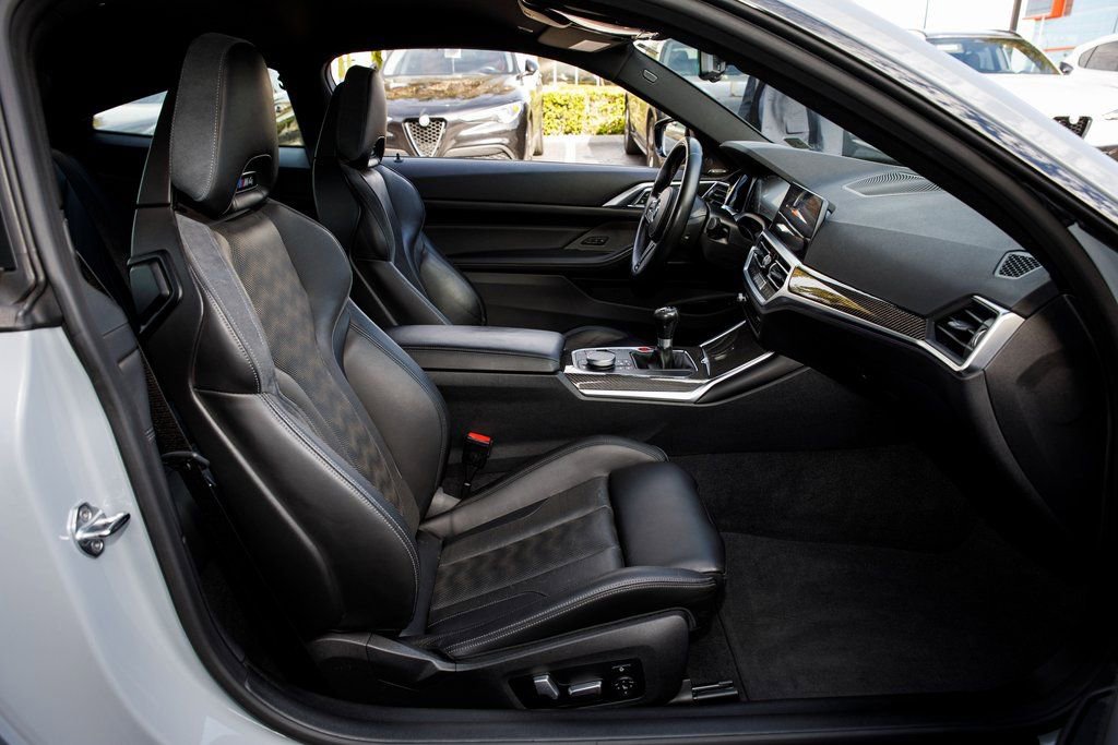 Used 2022 BMW M4 Coupe image 35