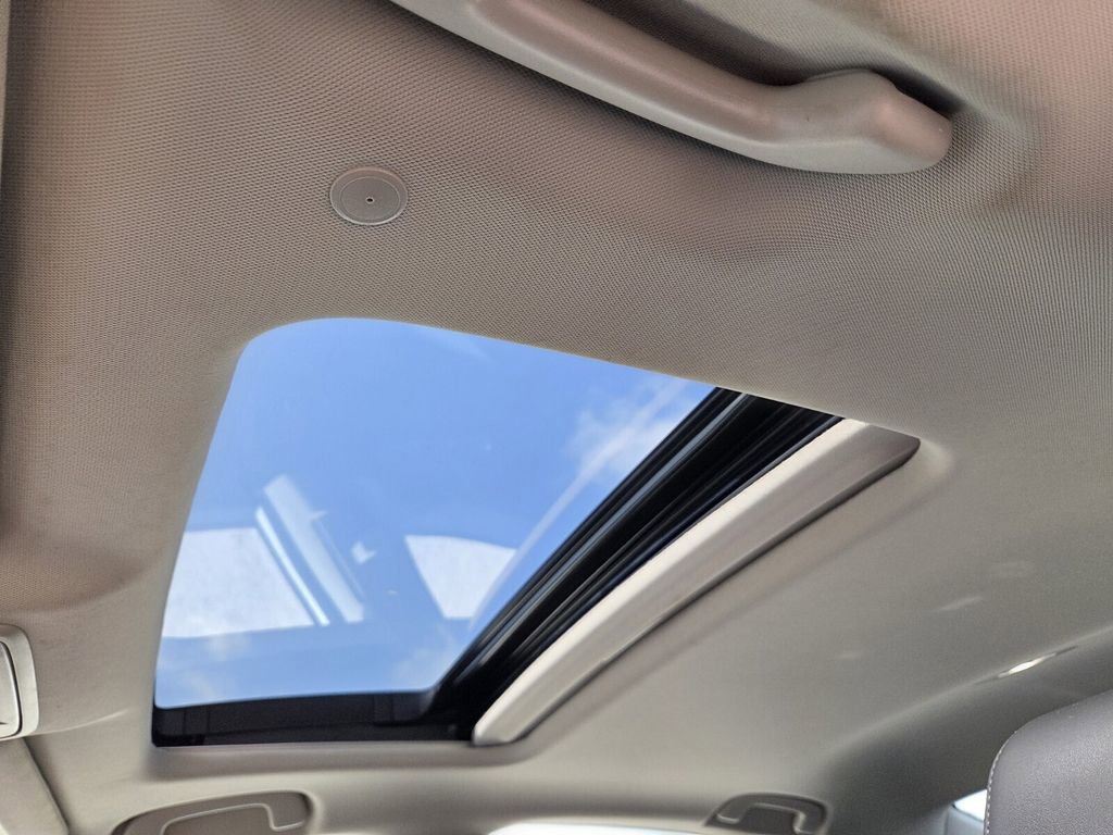 Used 2025 Honda Accord EX-L image 19