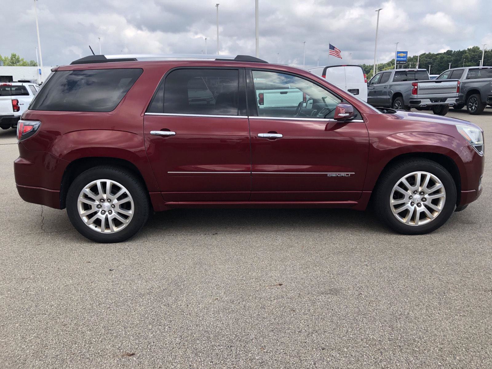 Used 2016 GMC Acadia Denali AWD/4WD image 10