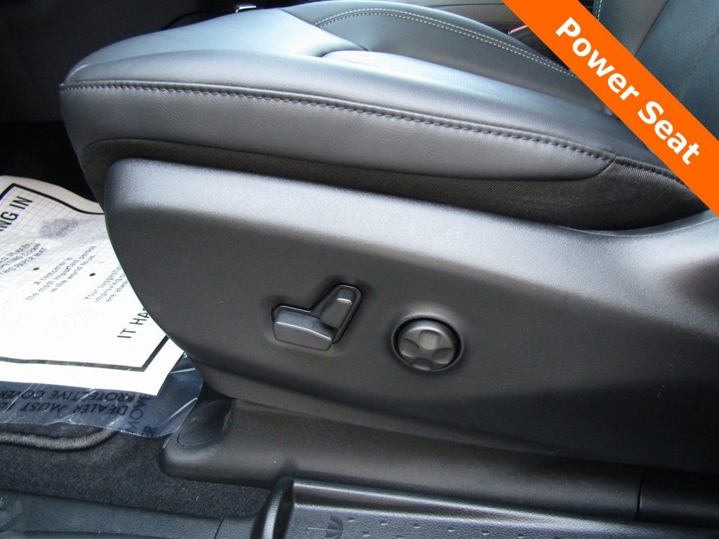 New 2026 Chrysler Pacifica Select image 7