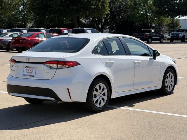 Used 2021 Toyota Corolla LE w/ Carpet Mat Package (TMS) FWD image 4