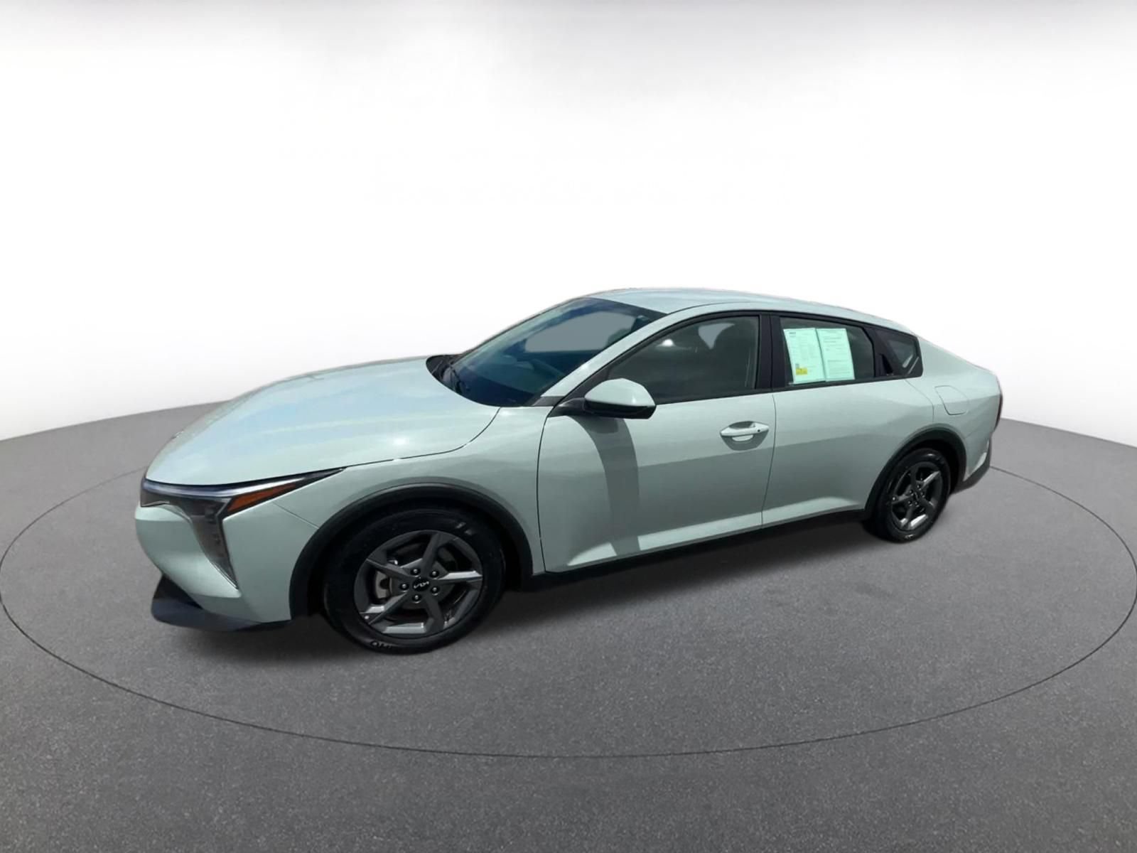 Used 2025 Kia K4 FWD image 7