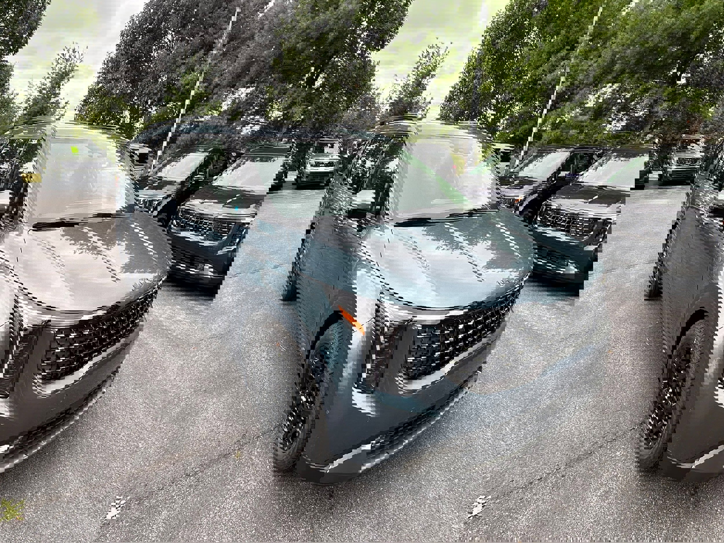 New 2026 Kia Carnival SX w/ SX Dark Edition Package image 3