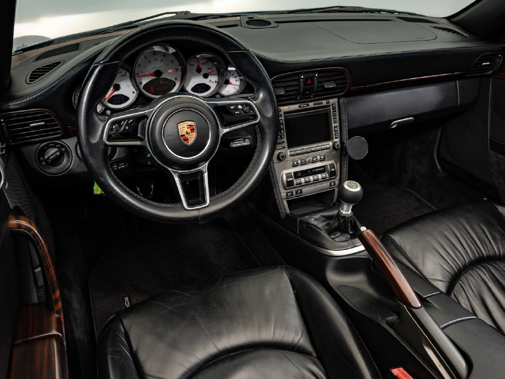 Used 2006 Porsche 911 Carrera S RWD image 4