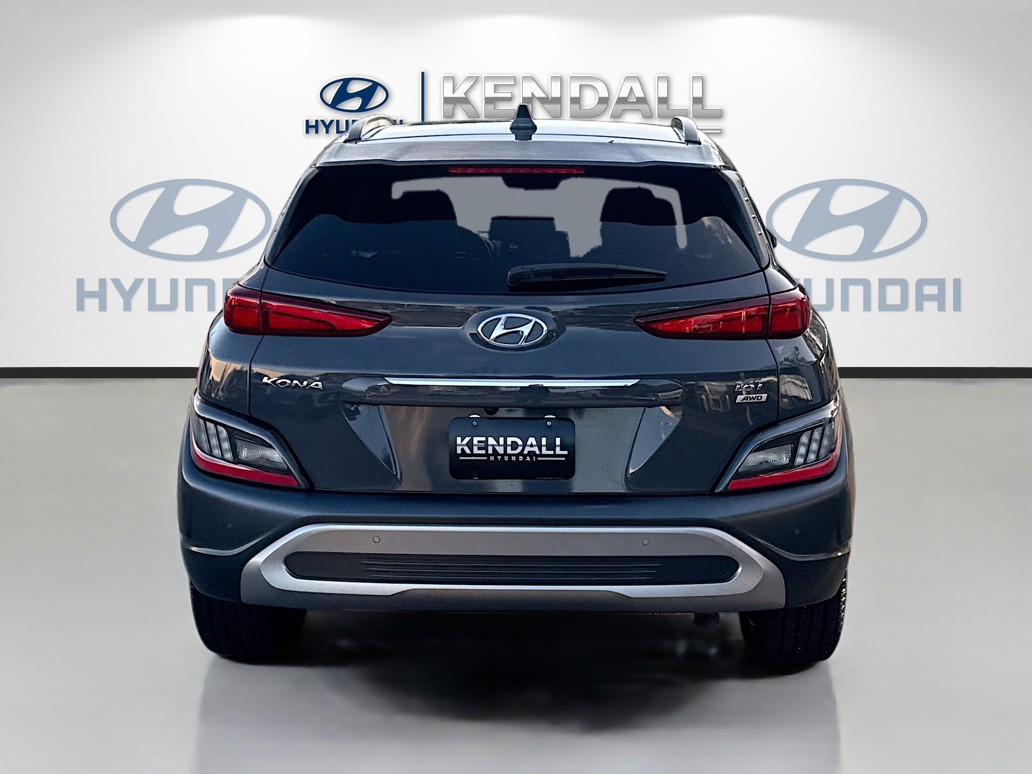 Used 2023 Hyundai Kona Limited w/ Cargo Package AWD/4WD image 5