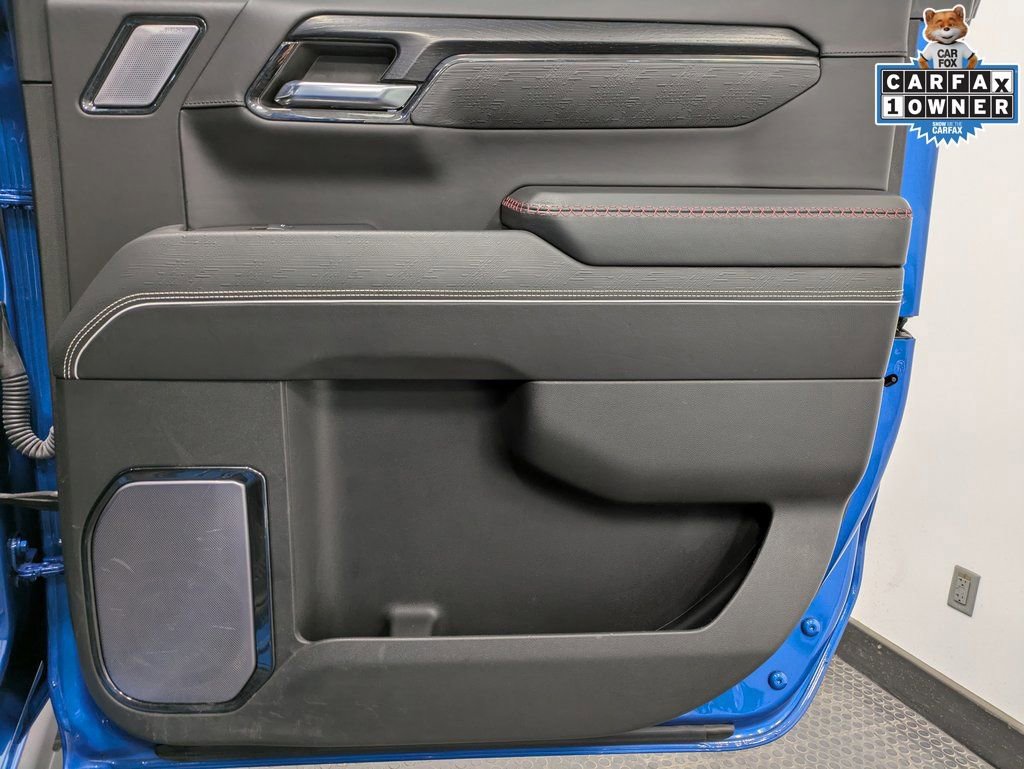 Used 2023 GMC Sierra 1500 AT4X image 26