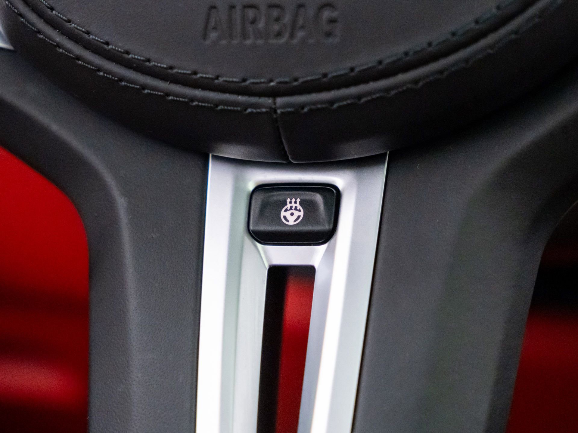 Certified 2023 BMW X6 M w/ Competition Package image 25