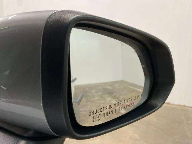 Used 2026 Chevrolet Equinox EV LT image 98