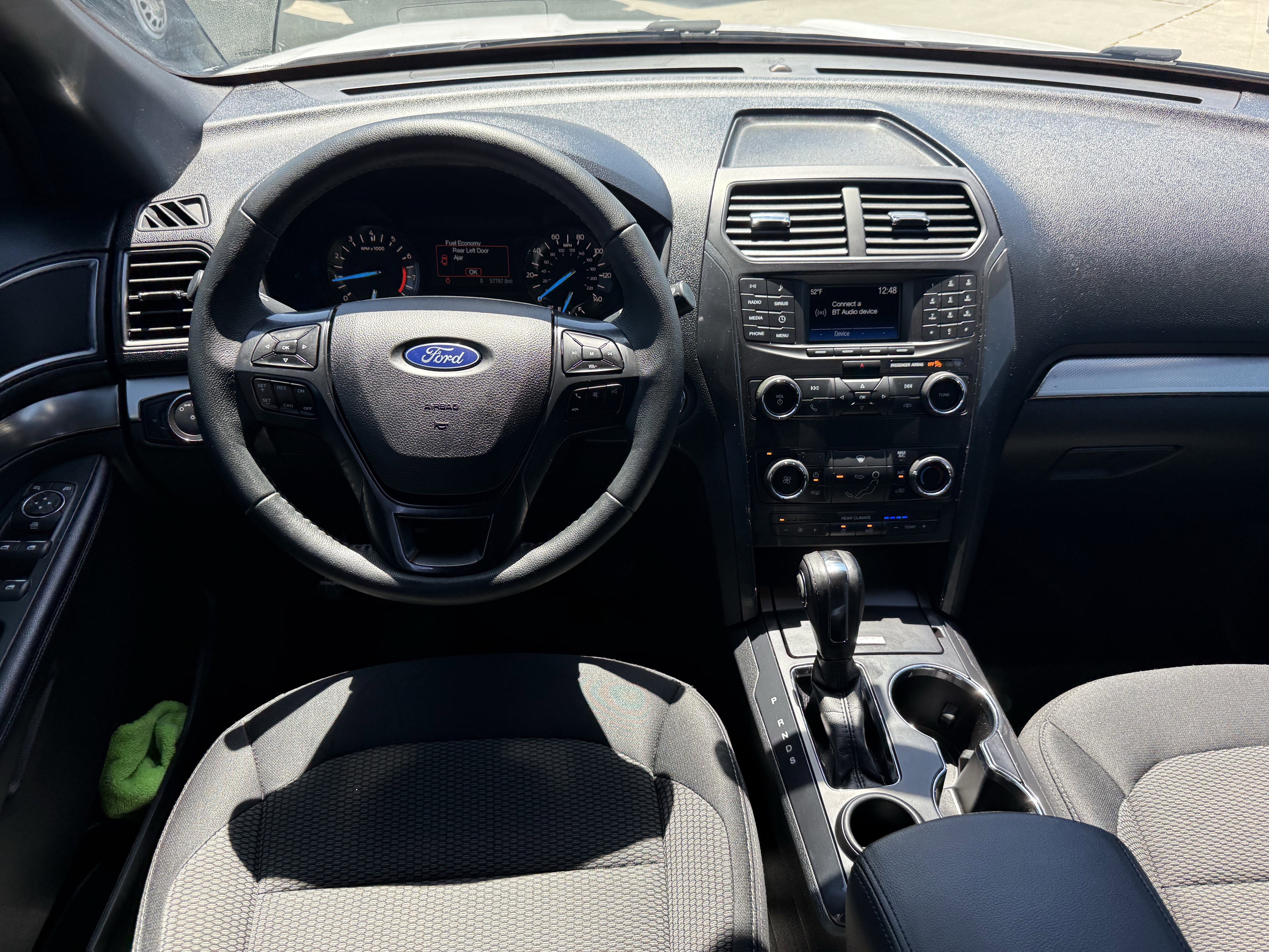 Used 2018 Ford Explorer XLT image 14